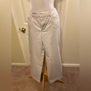 Dockers - Woman’s (ideal fit) cream color high rise pants, Size: 12S